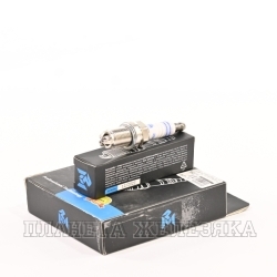 Свеча зажигания VW Bora,Golf 4,5,6,Passat B3,B5,B6 (1.4/1.6/1.8) AUDI A3 SEAT SKODA (к-т 4шт) MEGAPO