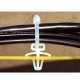 Фиксатор проводов в панель 6.4х4.5мм с защелкой под стяжку нейлон