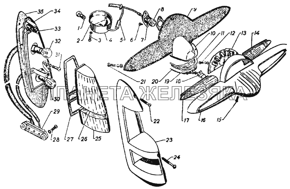 Задний фонарь, фонарь освещения багажника и фонарь освещения номерного знака ГАЗ-21