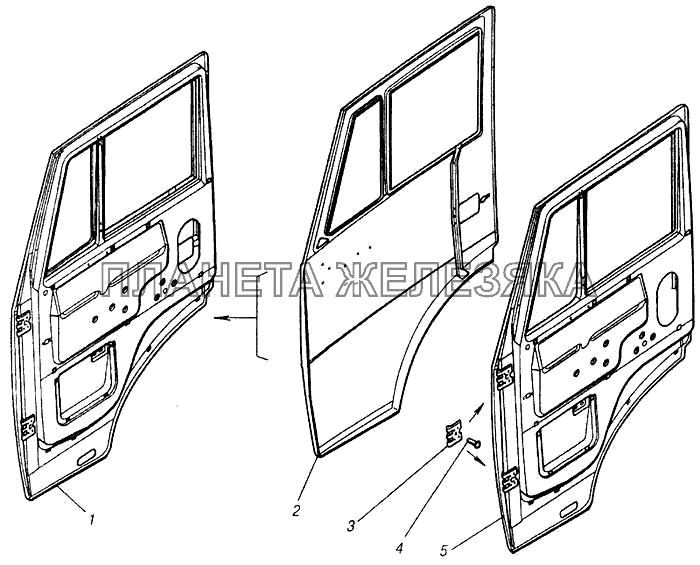 Дверь правая (сварка) КамАЗ-4310 (каталог 2004 г)