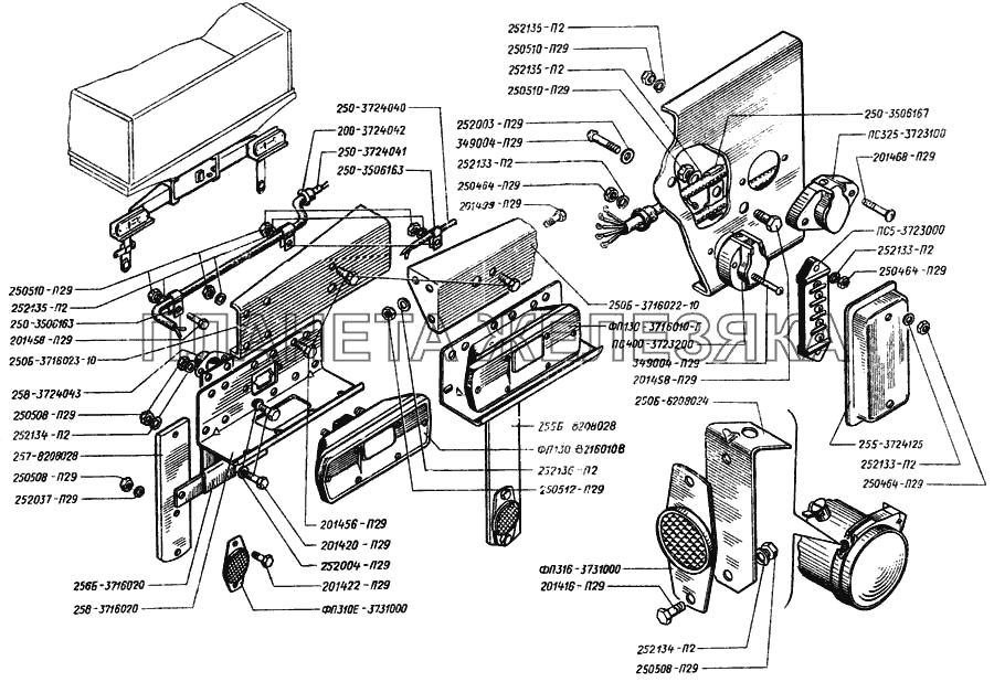 Установка приборов световых задних КрАЗ-250