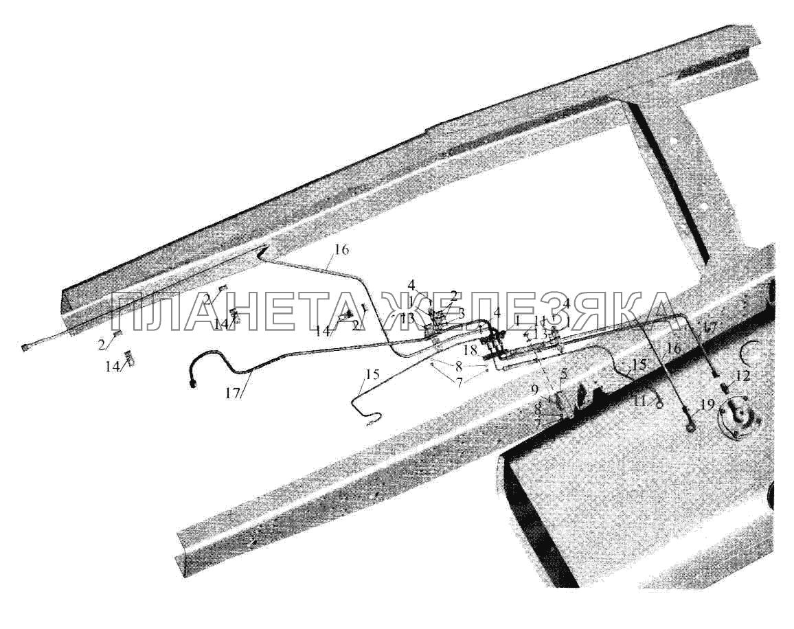 Установка топливопроводов МАЗ-533702 МАЗ-5336